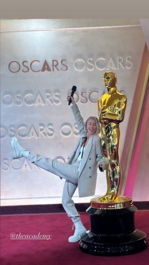 juleshough_1740850442_22665638 (2).jpg