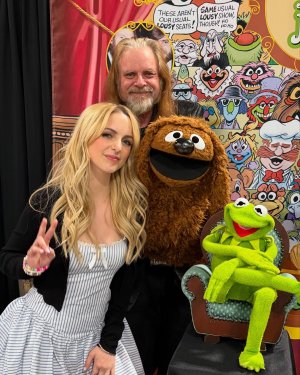 Mckenna Grace (1).jpg