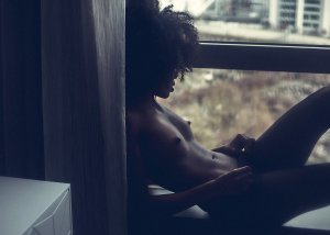 TheFappeningBlog.com - Olivia Valin Nude 12.jpg