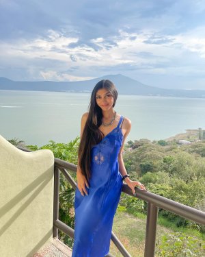 Brenna Marie Narayan (24).jpg