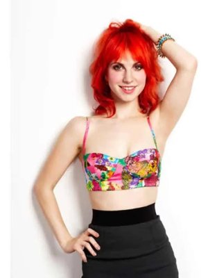 Hayley-Williams-768x1024.jpeg