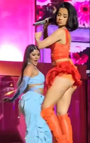 Becky G dancing on stage.jpg