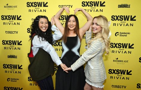 Mckenna Grace (1) (1).jpg