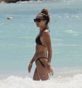 TheFappeningBlog.com - Megan McKenna 156.jpg