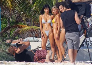 TheFappeningBlog.com - Danielle Knudson 19.jpg