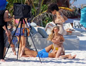 TheFappeningBlog.com - Danielle Knudson 13.jpg