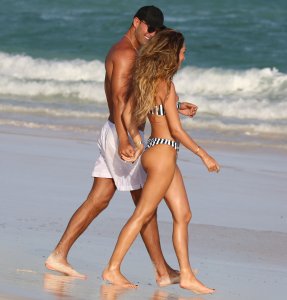 TheFappeningBlog.com - Megan McKenna 13.jpg