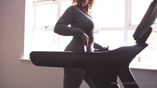 kirstybrammeld  (1).jpg