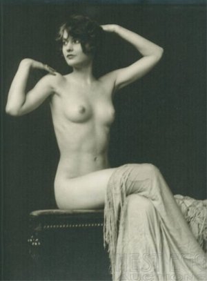 Barbara Stanwyck nude Photograph.jpg