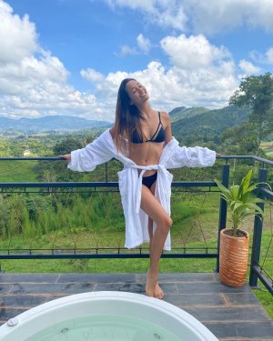 A L E J A N D R A (9).jpg