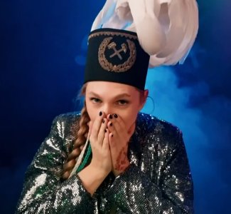 Screenshot_20250316_124122_Video Player.jpg