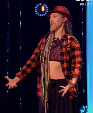 Screenshot_20250316_125424_Video Player.jpg