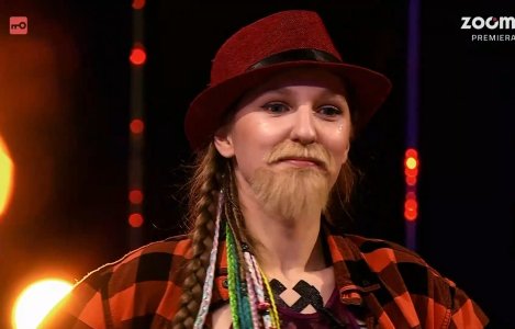 Screenshot_20250316_125958_Video Player.jpg