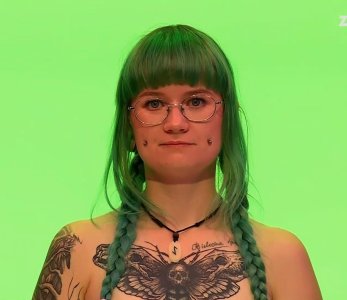 Screenshot_20250316_173422_Video Player.jpg