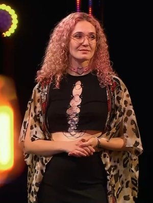 Screenshot_20250316_213142_Video Player.jpg