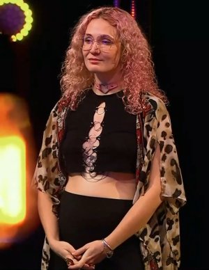 Screenshot_20250316_213222_Video Player.jpg