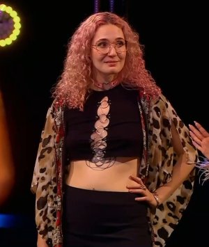 Screenshot_20250316_213515_Video Player.jpg