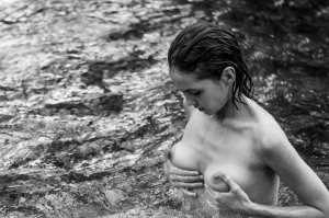 TheFappeningBlog.com - Maria Demina ‘The River Wild’ by Angelo Santi 3.jpg