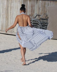 TheFappeningBlog.com - Julissa Neal Poses Topless 2.jpg