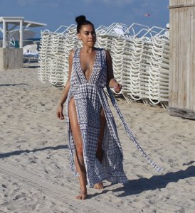 TheFappeningBlog.com - Julissa Neal Poses Topless 62.jpg