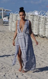 TheFappeningBlog.com - Julissa Neal Poses Topless 64.jpg