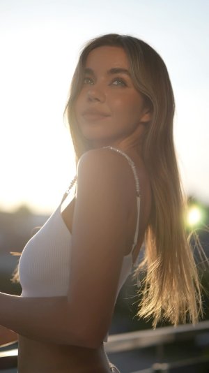 Vanessa Rojewska (11).jpg