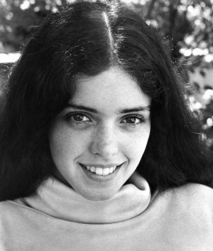 Kathleen Beller (5).jpg