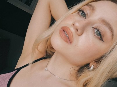 Karol Sevilla (5).jpeg