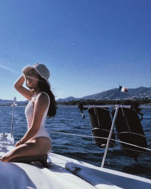 Karol Sevilla (7).jpg