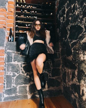 Karol Sevilla (9).jpg