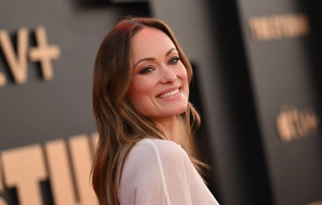 579931984_olivia-wilde-the-studio-premiere-005.jpg