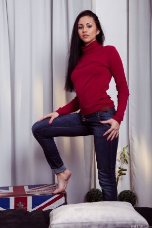 0007-01 thefappeningblog.com.jpg