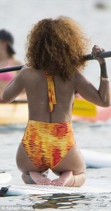 Rihanna-in-a-Swimsuit-17.jpg