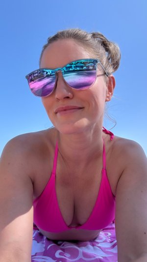 ijustine_1743101225_103.jpg ijustine_1743101225_103.jpg