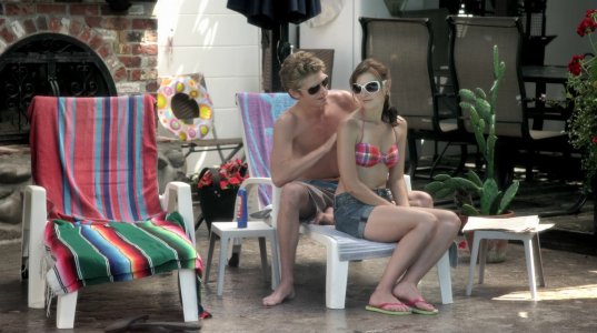 Emma Lahana - Trading Christmas (2011) 5.jpg