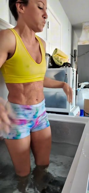 Screenshot_20250329_072453_Video Player.jpg