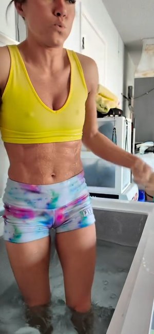 Screenshot_20250329_072447_Video Player.jpg