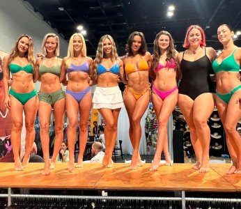 Hunter Deno - Body Glove 2.jpg