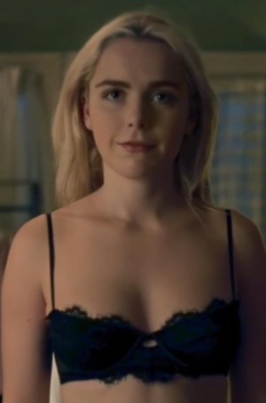 Kiernan Shipka 02.jpg