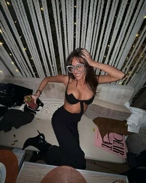 Chloe Veitch OnlyFans  (4).jpg