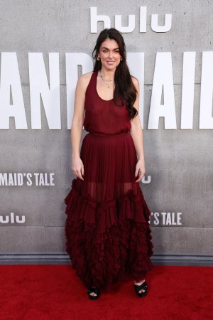 Serinda_Swan_at_The_Handmaid_s_Tale_Season_Six_Premiere_in_Hollywood_04-02-2025__8_.jpg