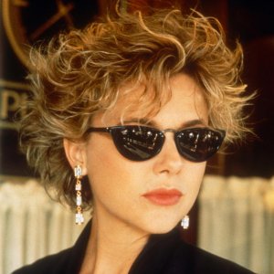 Annette Benning (4).jpg