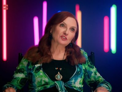 Screenshot_20250408_041954_Video Player.jpg