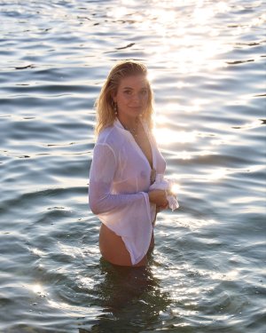 Lola Weippert (9).jpg