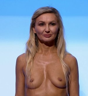 Screenshot_20250408_194026_Video Player.jpg