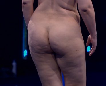 Screenshot_20250408_195933_Video Player.jpg