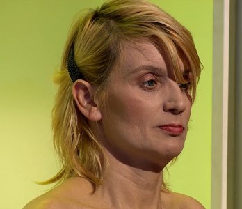 Screenshot_20250408_193921_Video Player.jpg