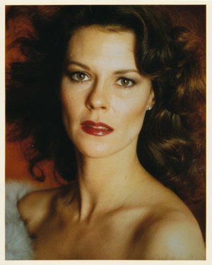 JoBeth Williams (2).jpg
