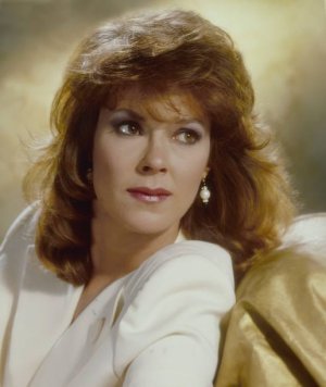 jobeth-williams (3).jpg