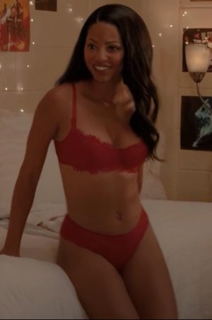 camille_hyde_(dino charge pink) 39x1xzfdfc8a1.jpg